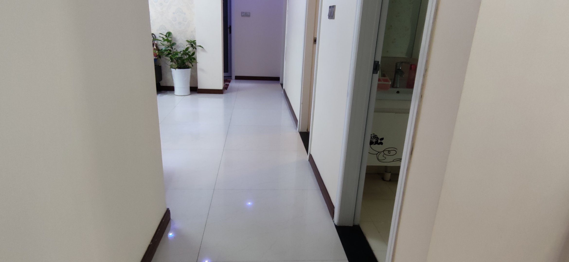 新城壹号二期精装三房，南北通透，户型方正