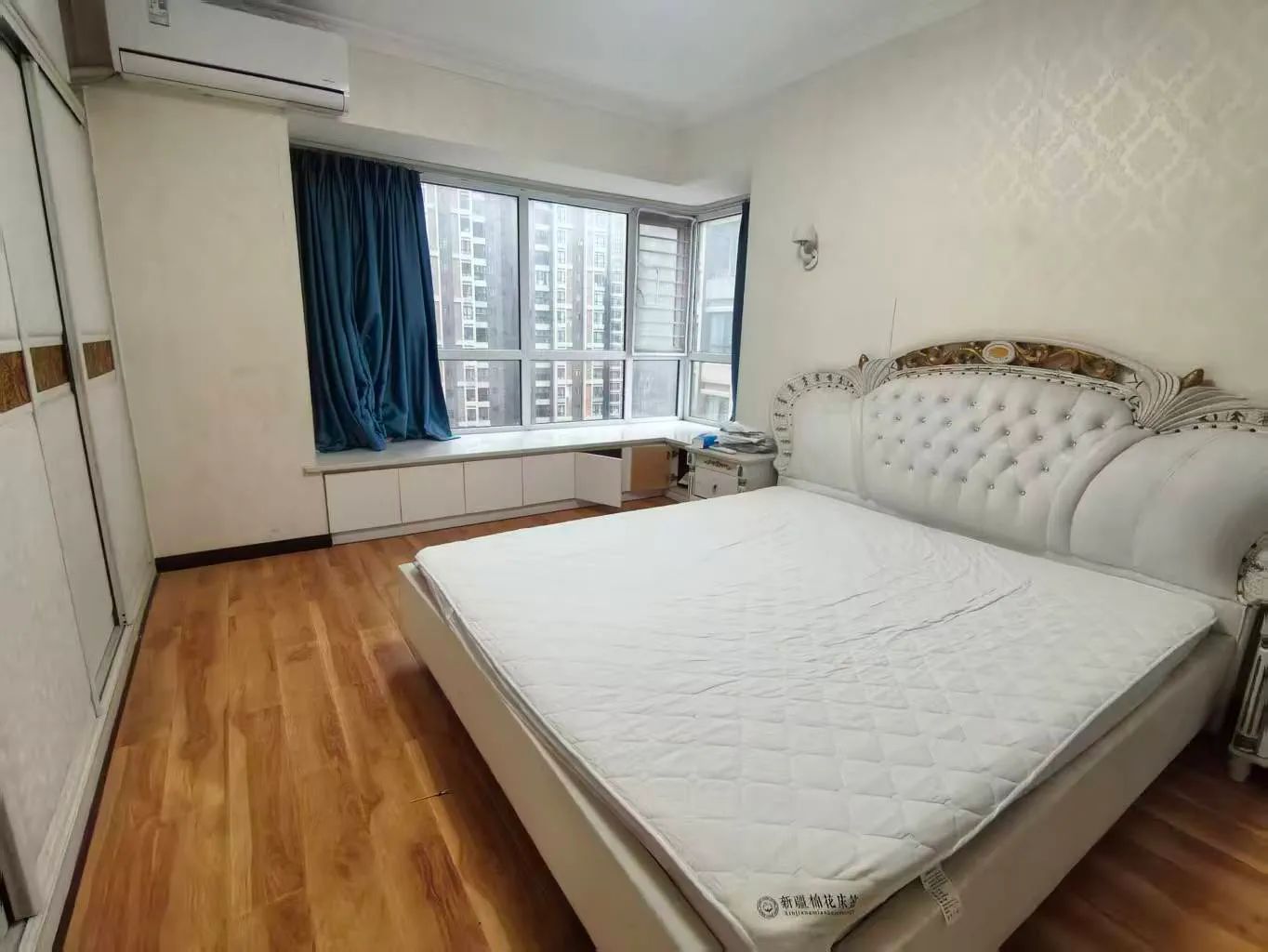 捡漏，和合国际城，电梯好楼层，边户，​送车位，精装三房