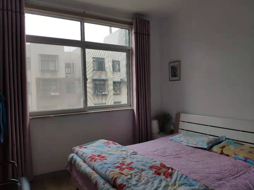 世纪雅园超低出售,精装三房房主急售