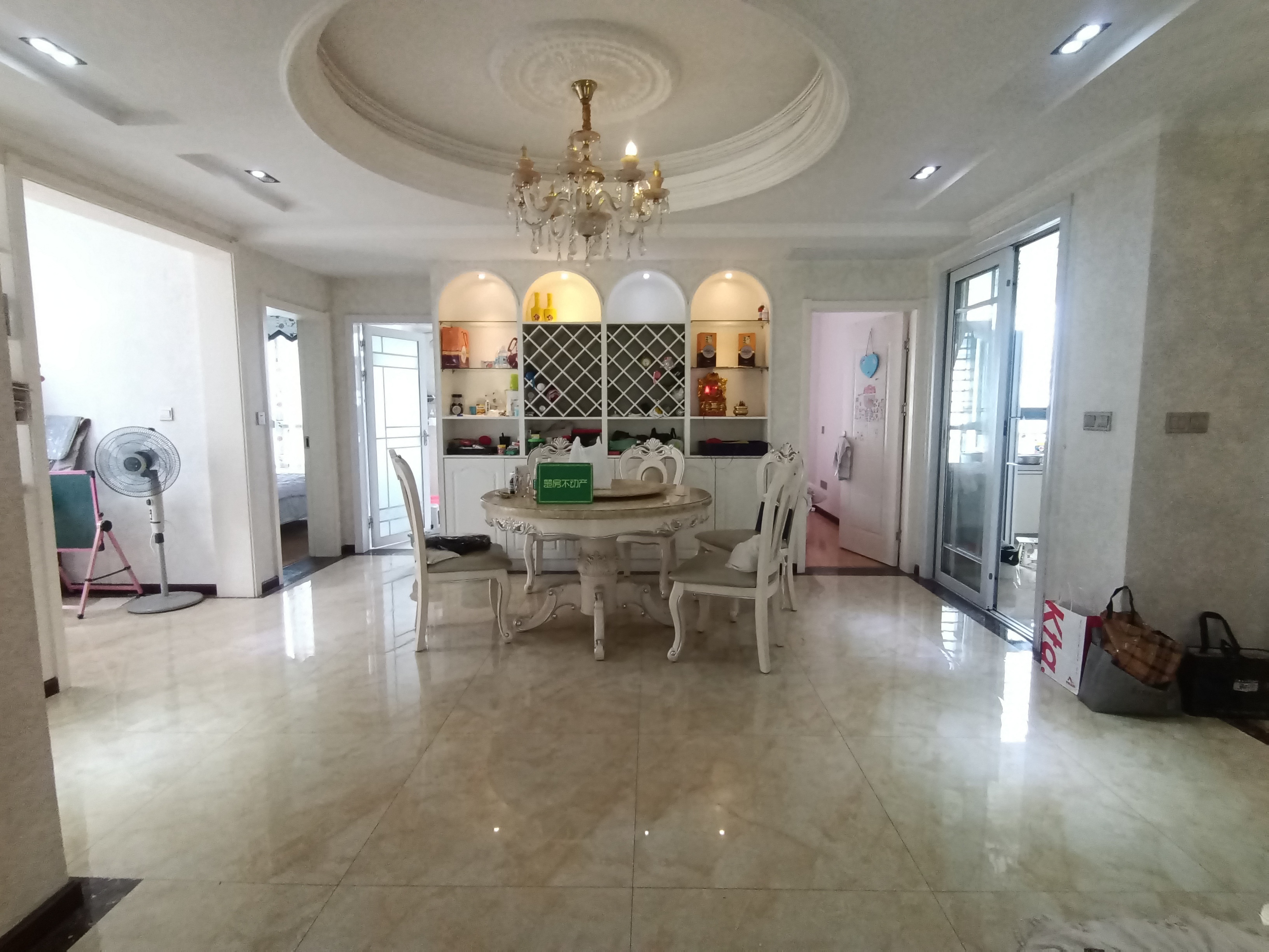 新城一号精装大三房证件满二楼下就是实验三晓