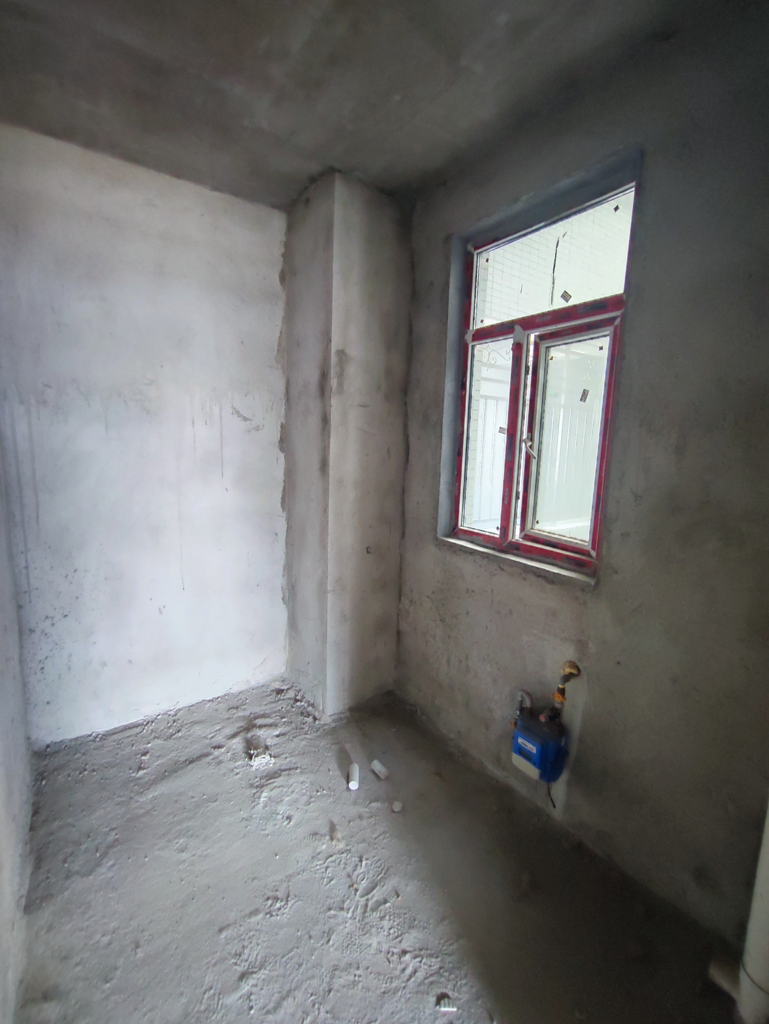 沔阳公馆毛坯三房三开间朝南户型方正采光好