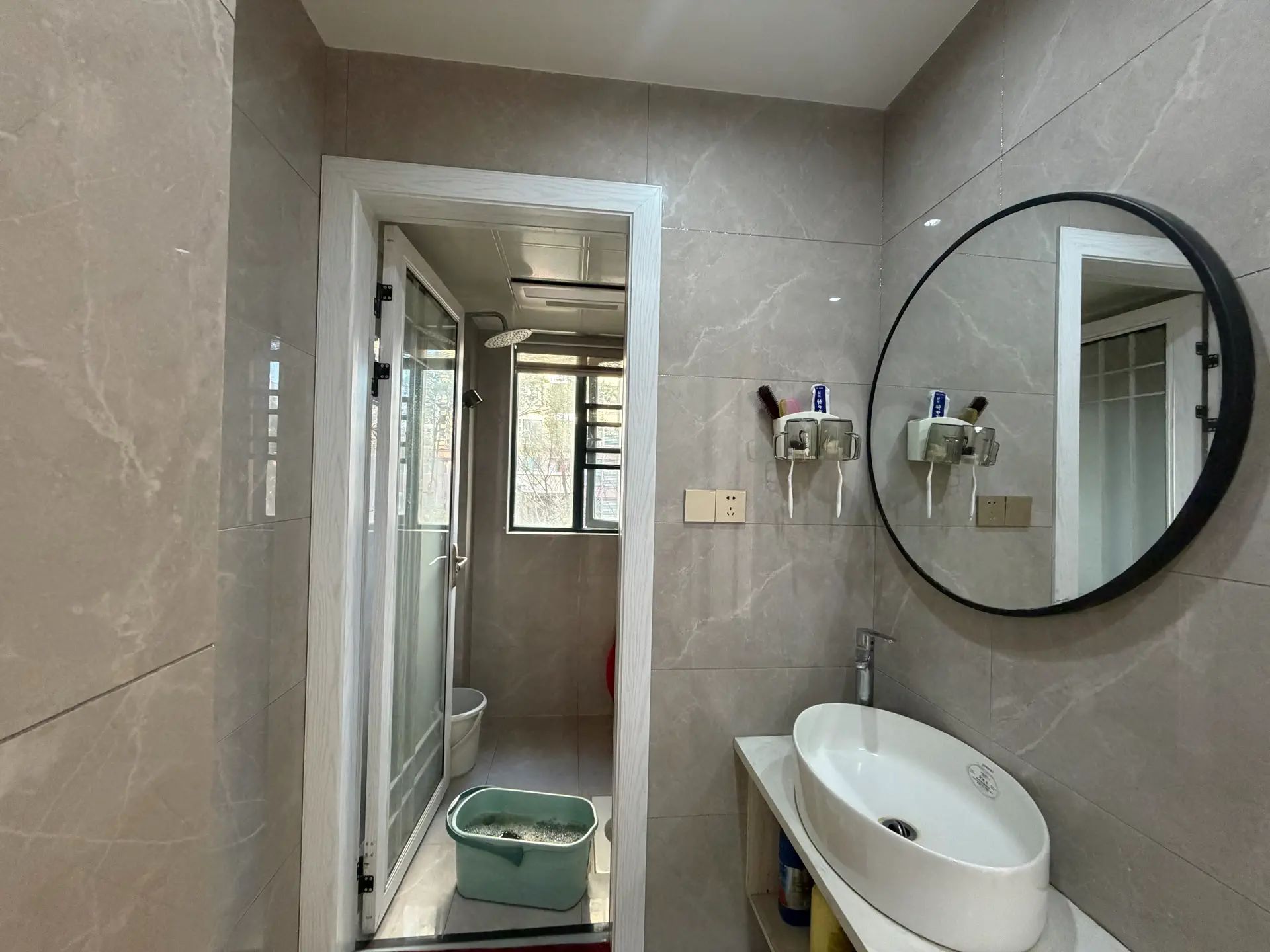 捡漏，城南，新城壹五期，电梯洋房，精装三房，单价5字头，证满二