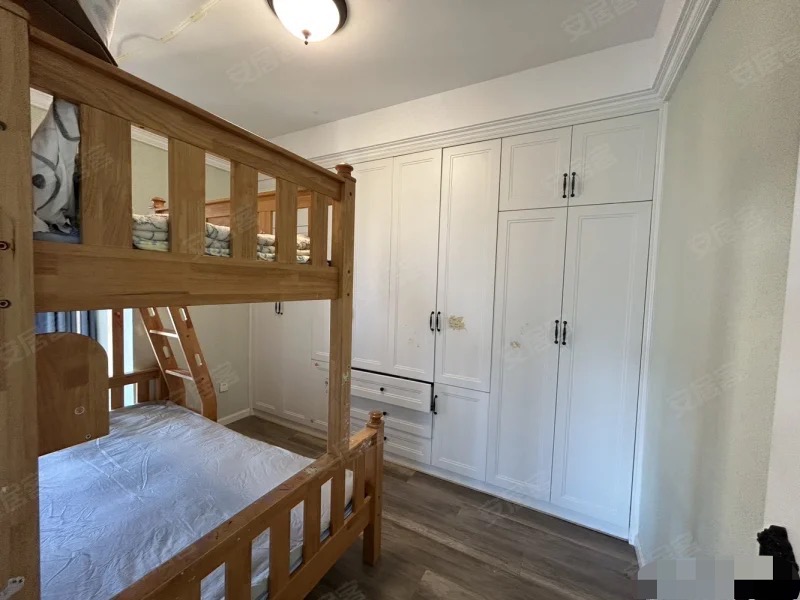 129，降价了！！！森林国际。精装大2房，装修只卖毛坯价家具家电齐全。老证