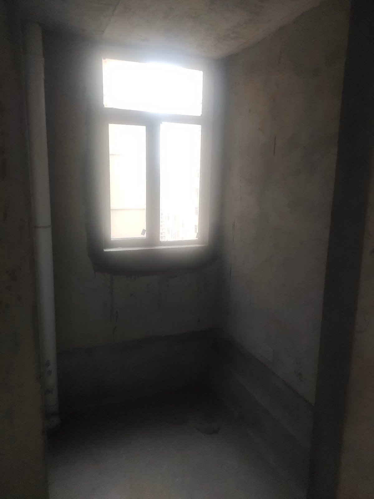 颐和公馆毛坯98平3房2卫好楼层业主武汉买房急售