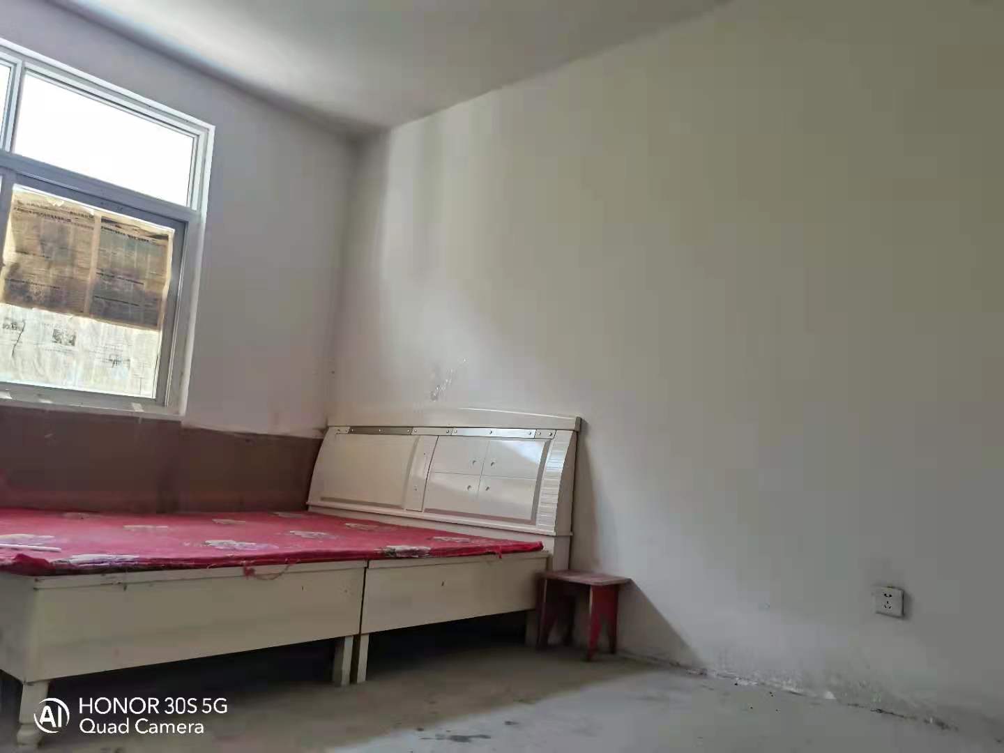 和平社区带地下室120平步梯好楼层30万