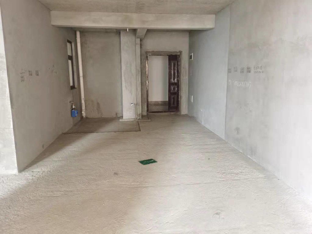 城西，绿地华庭香格里拉，满二，公园里的房子，天然的氧吧，业主诚意出售