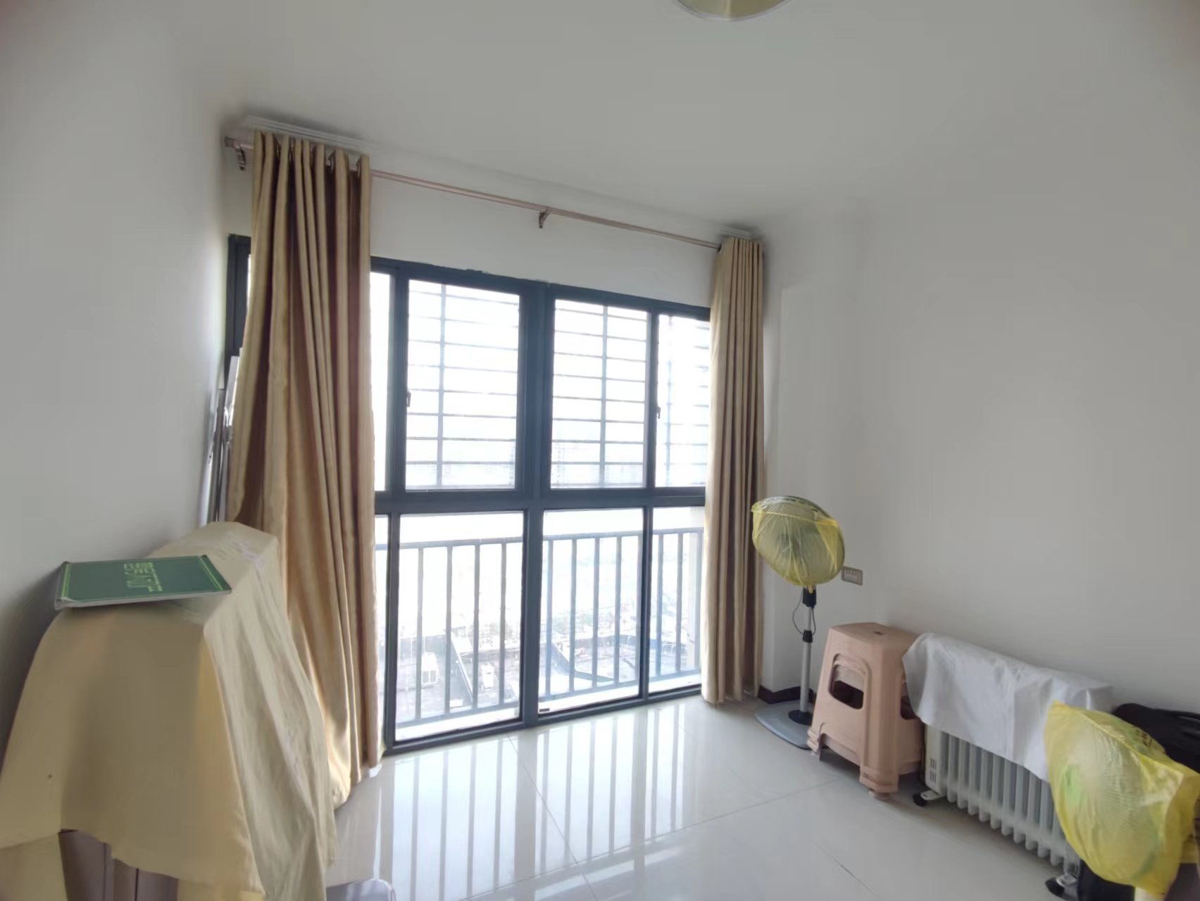 元泰未来城精装修边户大4房证满2年看房方便