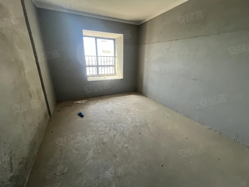 降价了，房东诚心出售，森林国际，单价5200满二看中再谈