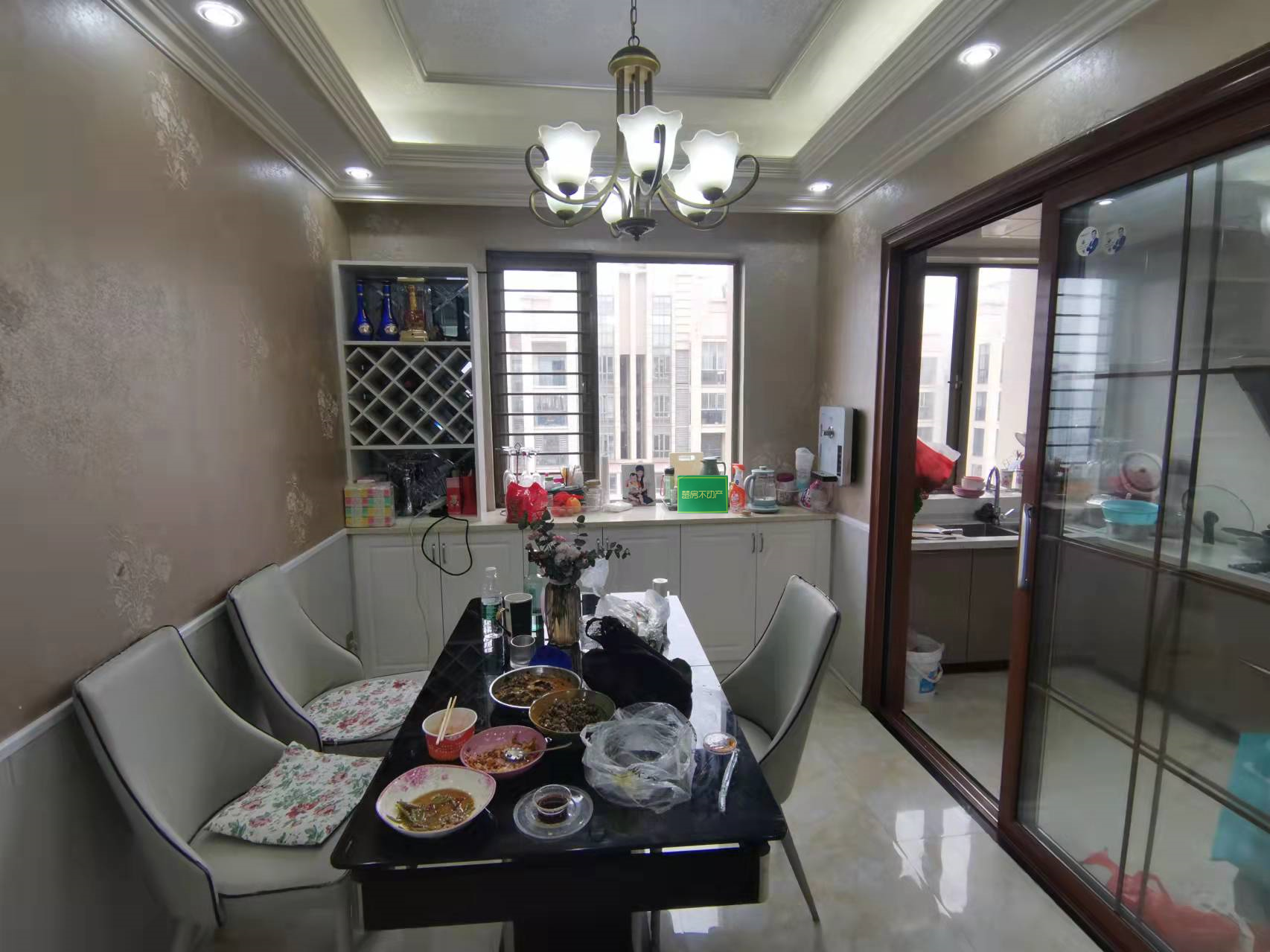 南国明珠精装四房南北通透双阳台视野采光通透拎包即住价格便宜