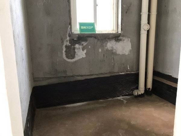 急卖仙桃银湖城毛坯三房两卫近一中高铁站附近环境优美升楼层采光好