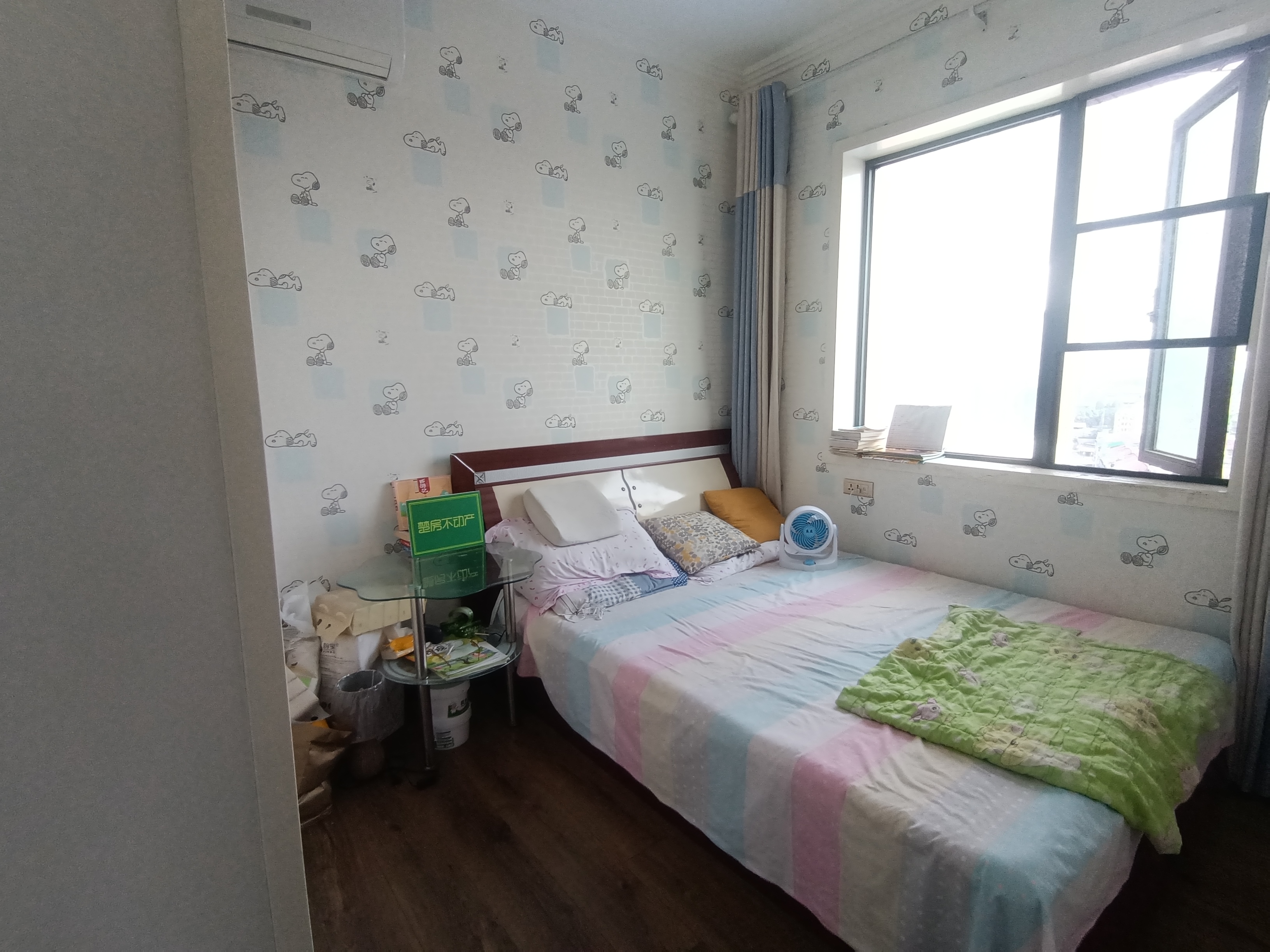 时代广场车站旁精装三房下楼菜场方便狠诚意出售