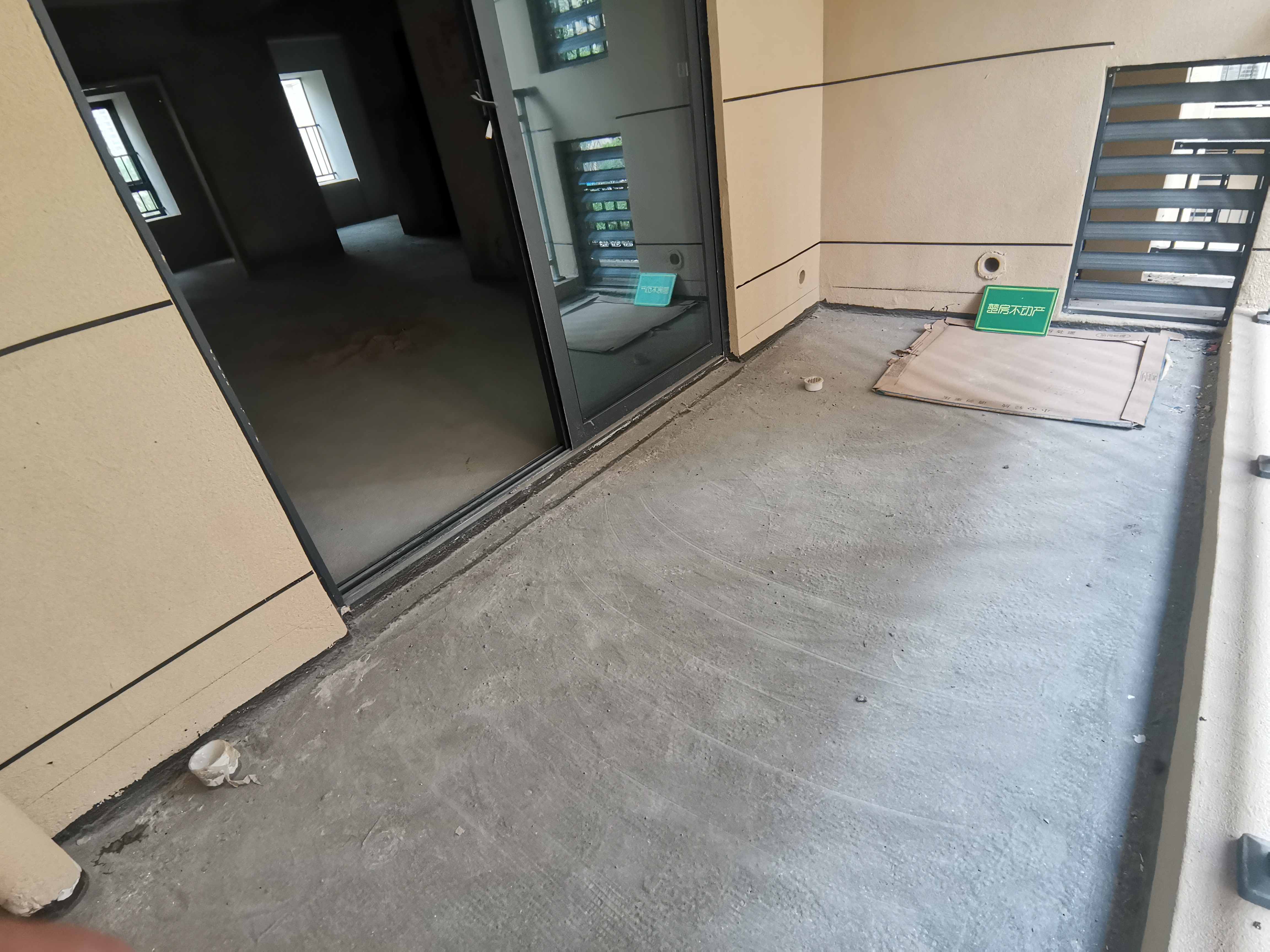 森林国际翡冷翠毛坯东边户大三房南北通透双阳台户型好通透性佳读二中二小业主诚意出售