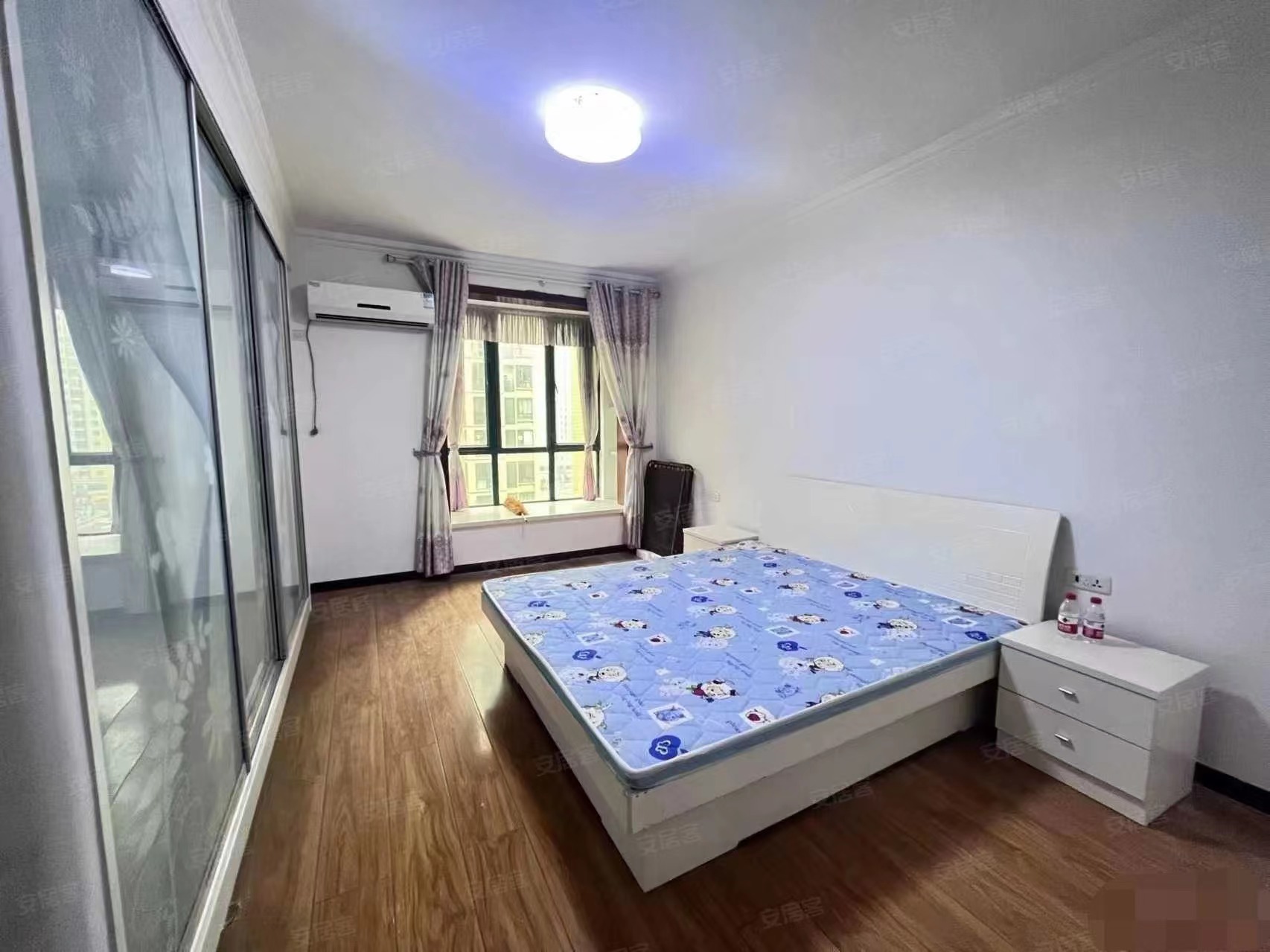 90，捡漏捡漏捡漏‼️新城壹号，精装三房，单价5300，证满二，急卖