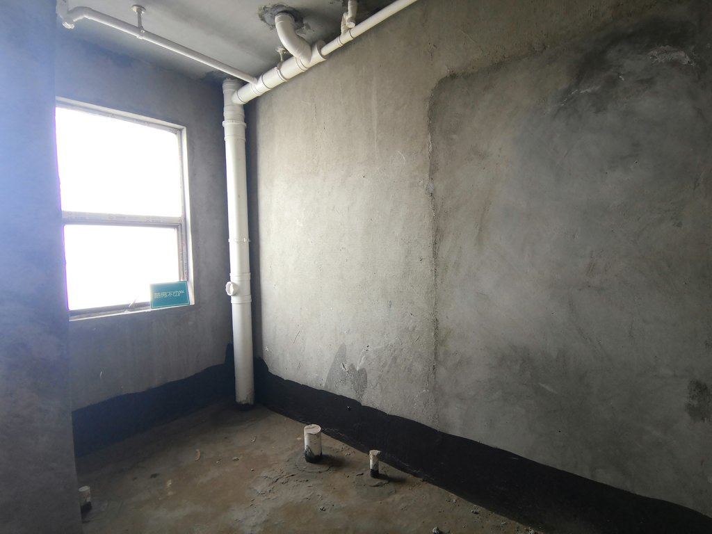 城东绿洲新城电梯毛坯大三房多功能户型证满二