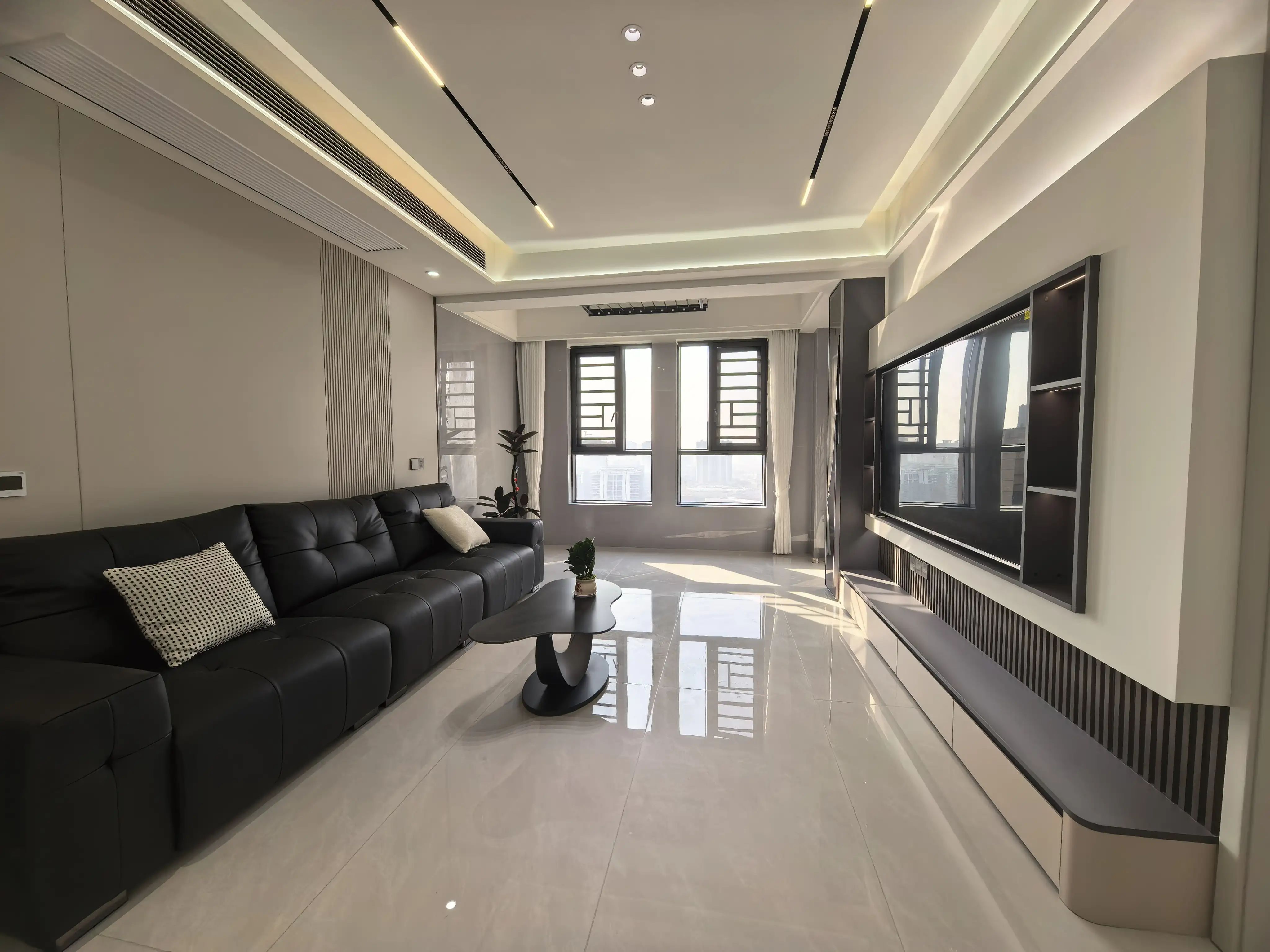 城南，元泰未来城A区，精装三房，南北通透， 证满二，拎包入住，价格可谈