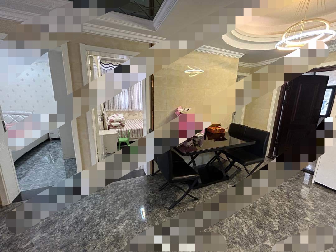 城南，新城一号，精装3房。成色新，诚心出售，实验三小旁