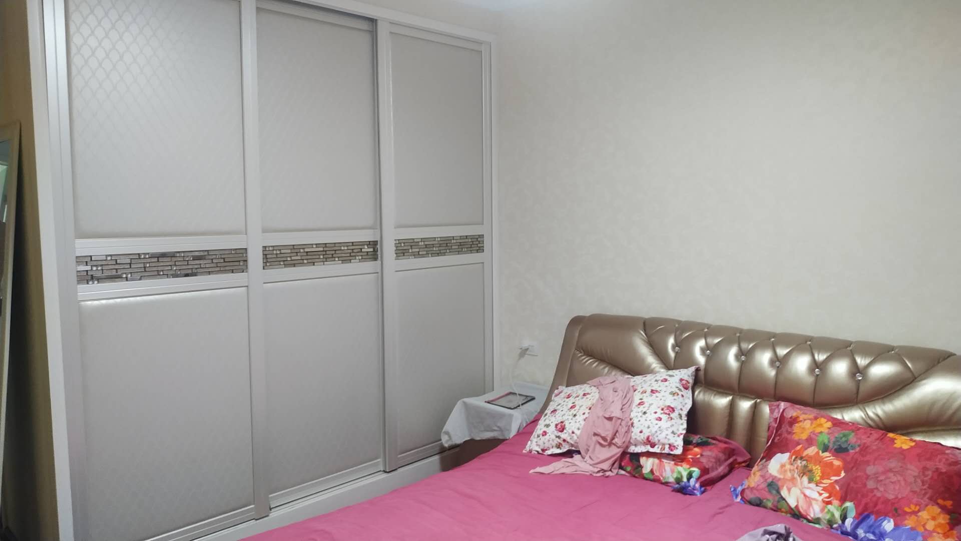 永兴小区117平48万3室2厅满二居家自住保养好