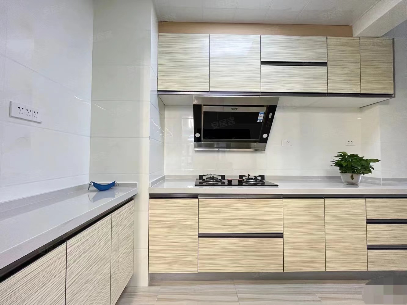 城南福星城，证满二，一天未住，全新精装，随十看房