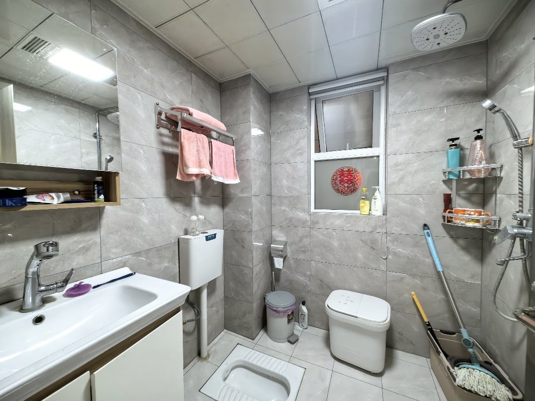 捡漏，城西，满庭春，精装二房，全屋中央空调，证满二，好楼层