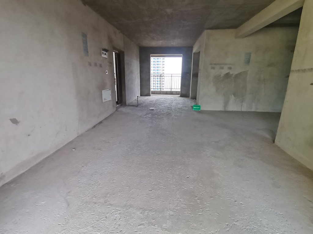 领秀城领秀城毛坯大三房带车位房东诚意出售