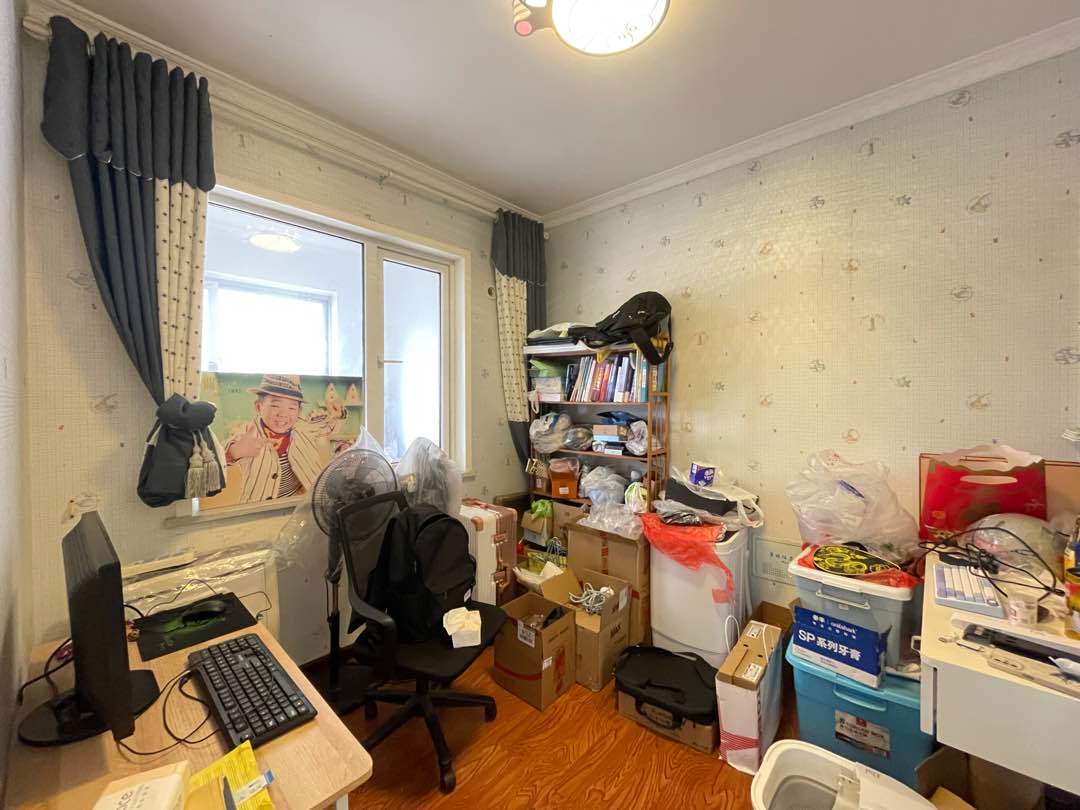 城西锦绣江山精装三房，中间楼层，拎包入住