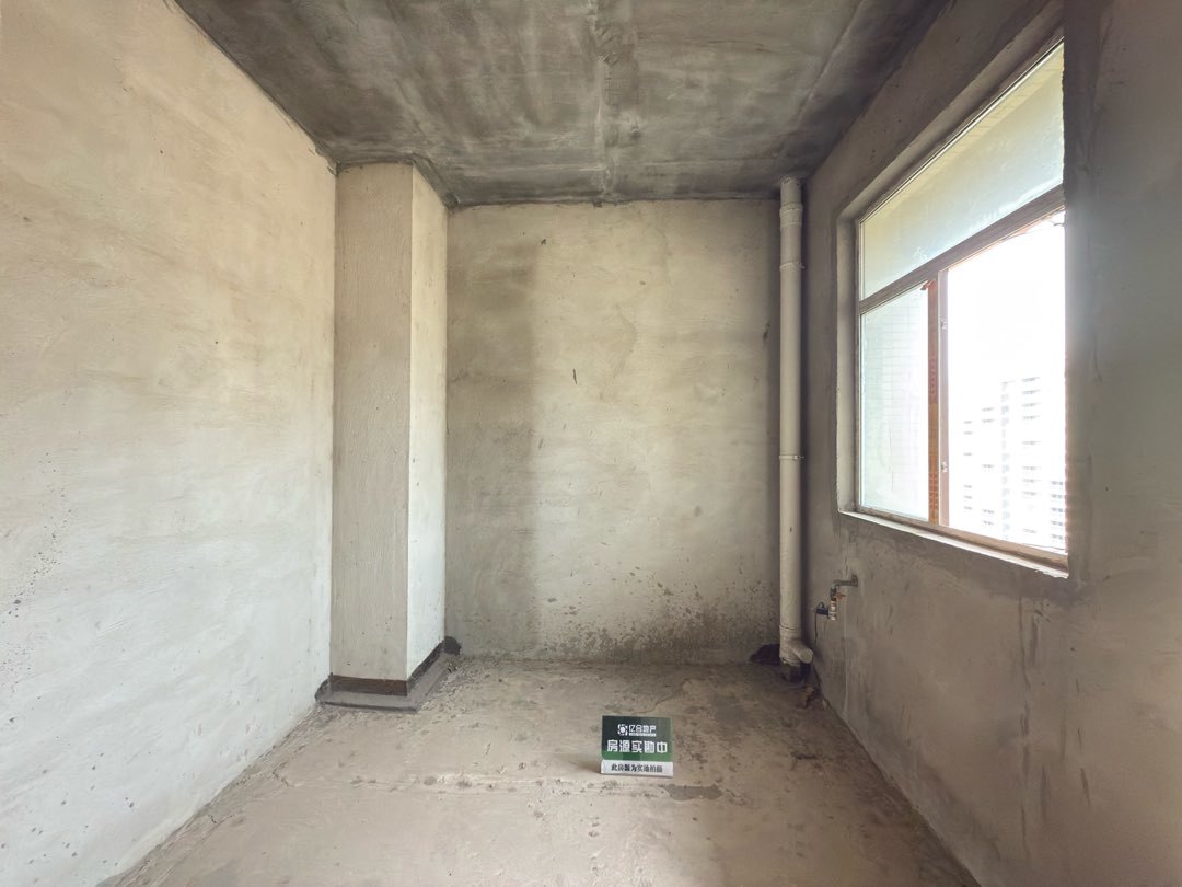 捡漏❗️城南领秀城，南北双阳台，单价3730，一口价50万