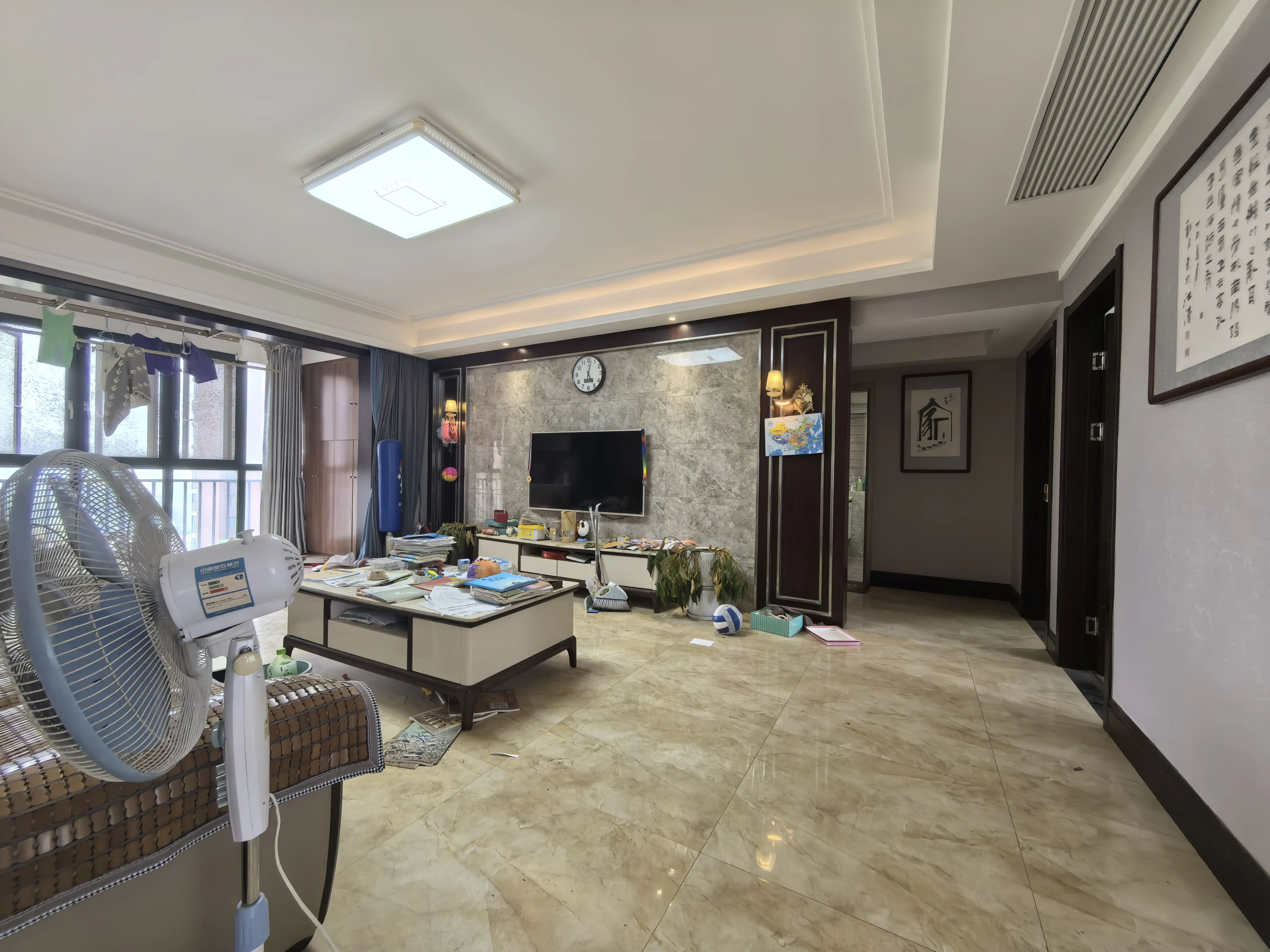 房东亏本出售，捡漏，漫城林语，好楼层，精装三房，