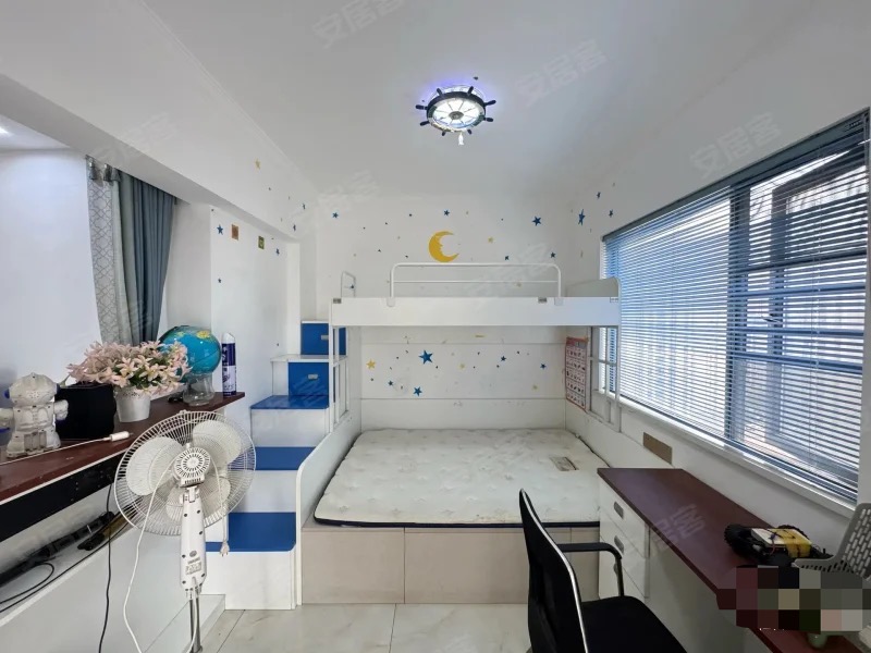 324，亏本出售，城南，元泰未来城，精装三房，9成新，中间楼层，证满二