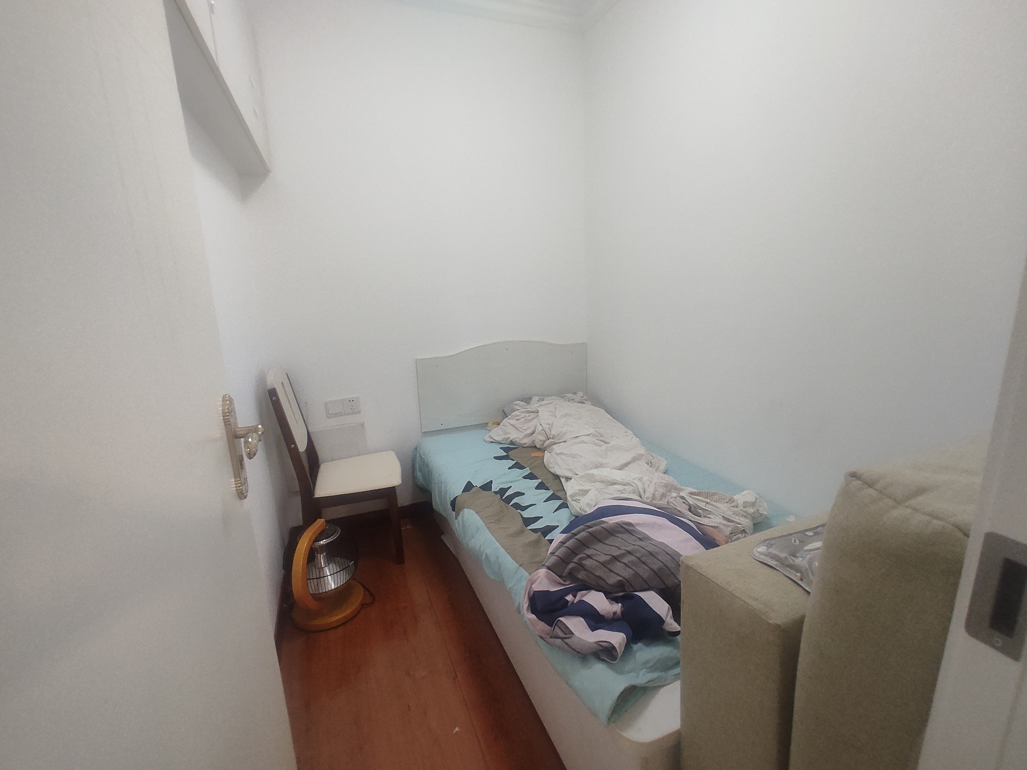 新城一号新街精装大两房诚意出租