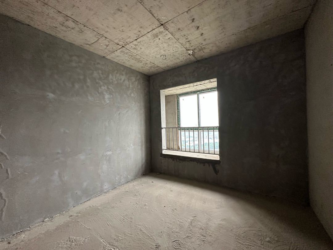 捡漏，仙桃靠南电梯房，111平，28万，电梯好楼层，证件满二