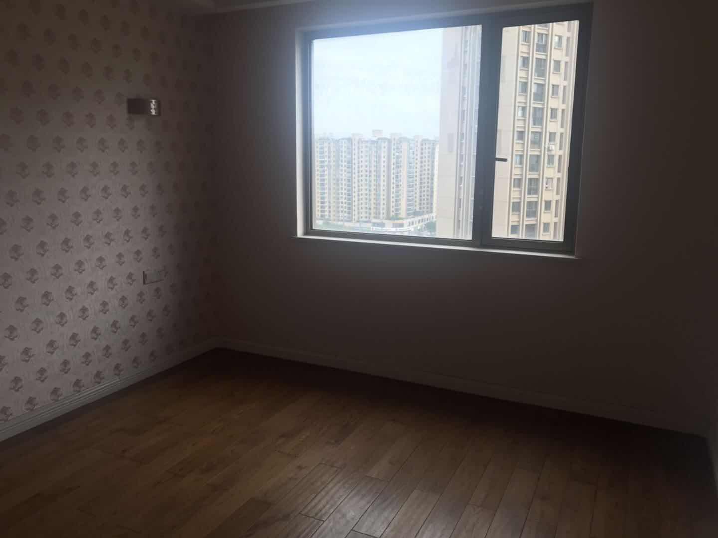 锦绣江山全新装修一天未住好楼层满二