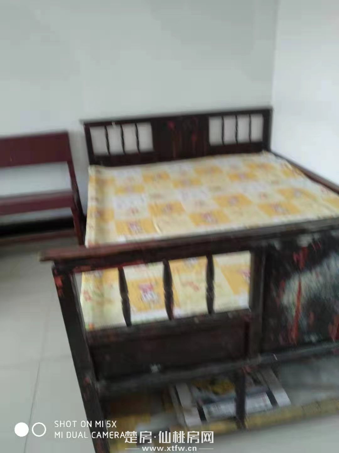 新小二校区对面单间出租