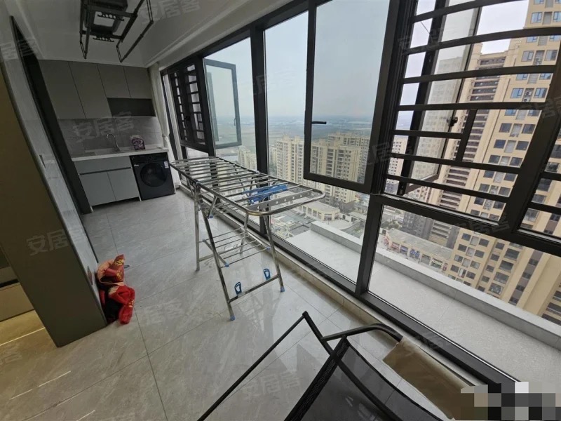 395，南城新区，交投满庭春，精装四房，单价5千多点，拎包住，捡漏