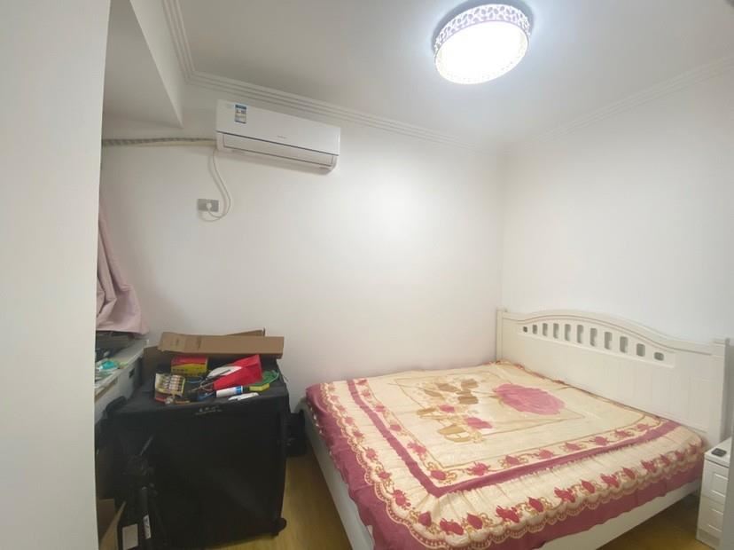 满庭春经典小三房！你值得拥有！满两年一口价急卖