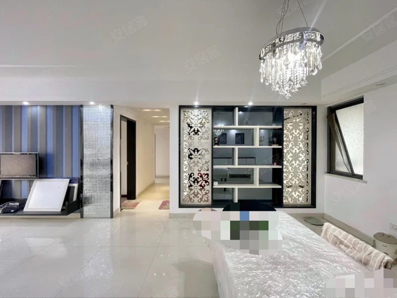 330，仙桃新妇幼旁，金域城邦，精装4房，单价3600，电梯小高层，捡漏