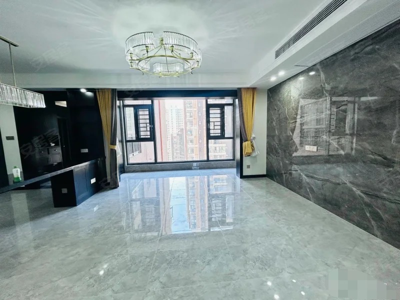 402，捡漏，和合国际，全新装修，电梯好楼层19楼，精装三房，拎包入住 ，