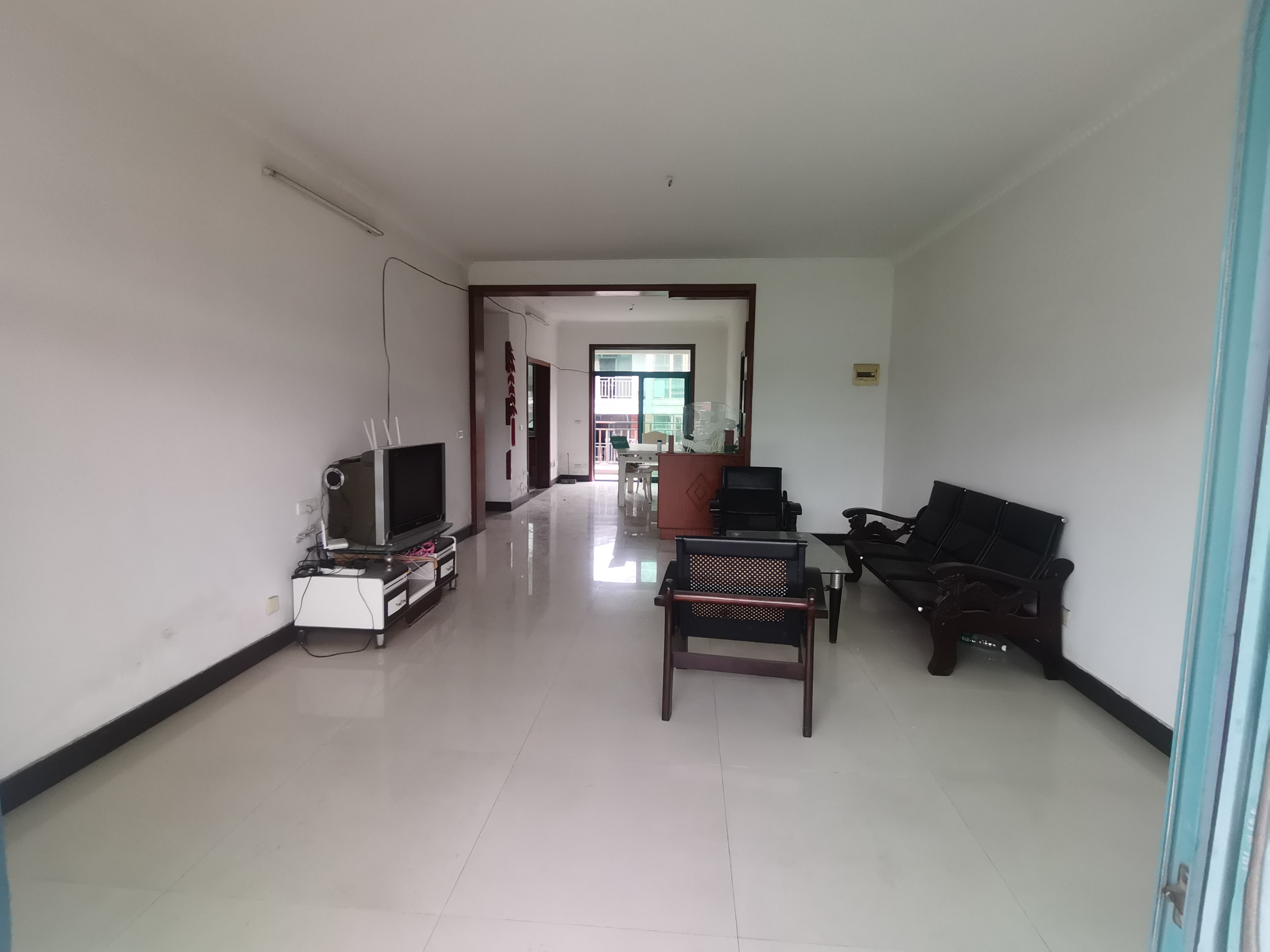 青青家园大三房南北通透户型方正三个阳台看房方便