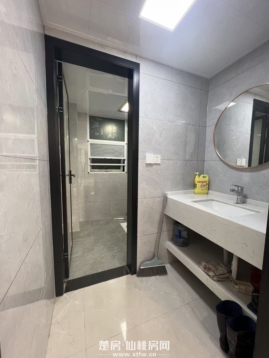 新三中旁九十墩电梯大三房出租！