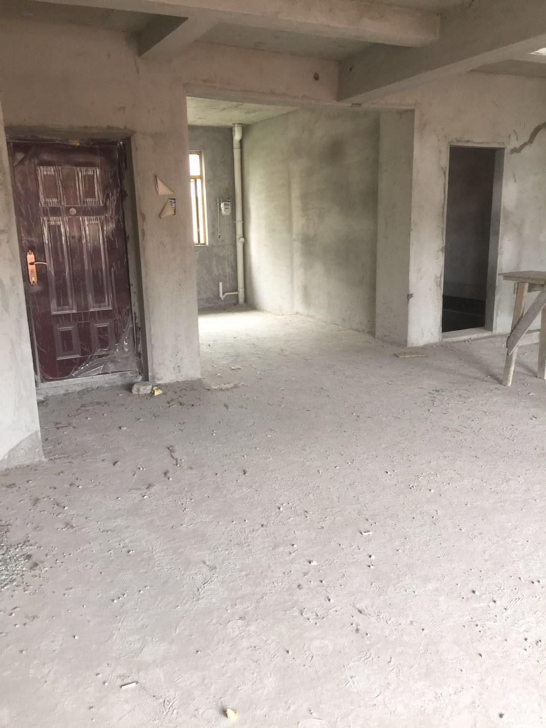 新城一号顶楼复式，，