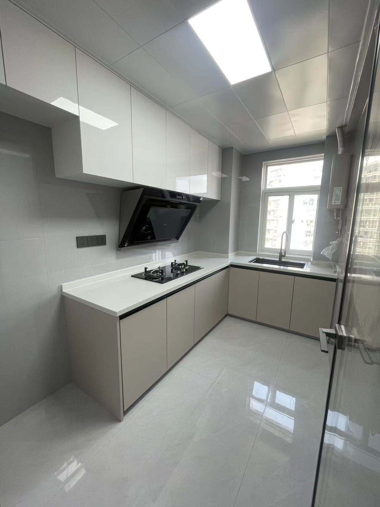 福星城3室2厅2卫家具家电齐全拎包即住!年底结婚的理想选择！