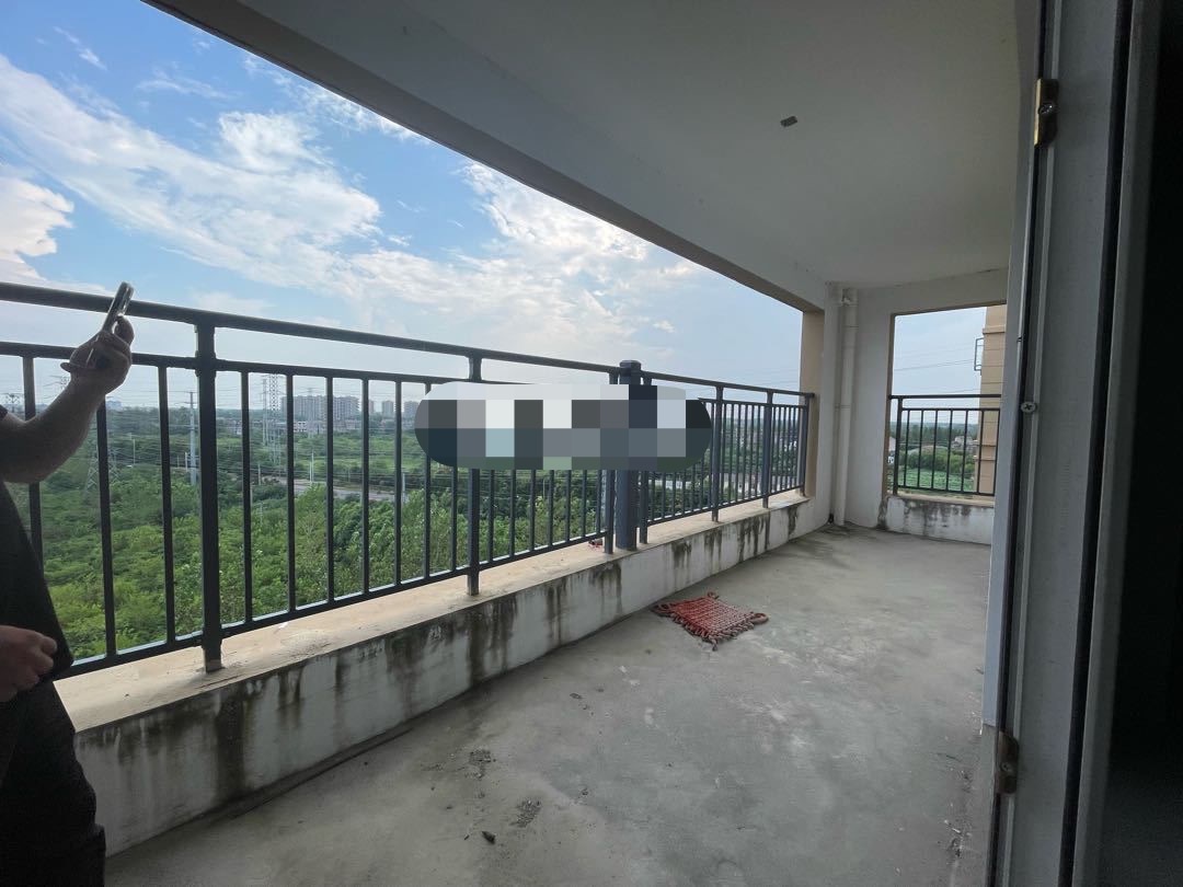 290，捡漏，交投洋房，单价3700 ，3房2厅2卫，拼手速， 南边无遮挡 ，采光视野YYDS ，证满二