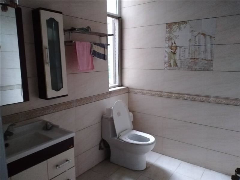 仙桃 附近世纪雅苑满五居家陪读都适宜生活圈成熟