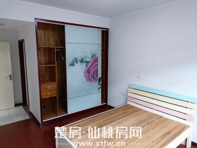 仙桃中学房屋出租（3室2厅2卫）适合陪读