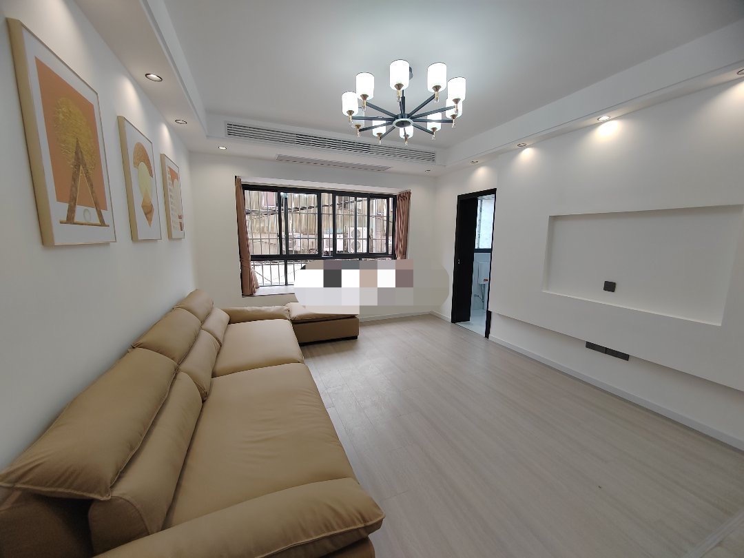 59，商城附近，楼龄新，有规模步梯房，有绿化好停车，实验xiao学老三中