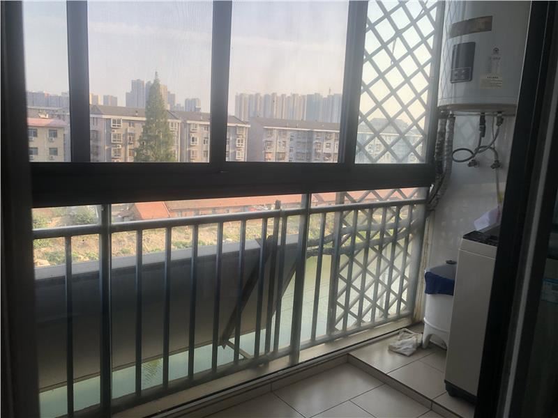  付12万实验 旁边水云间电梯好楼精装四房