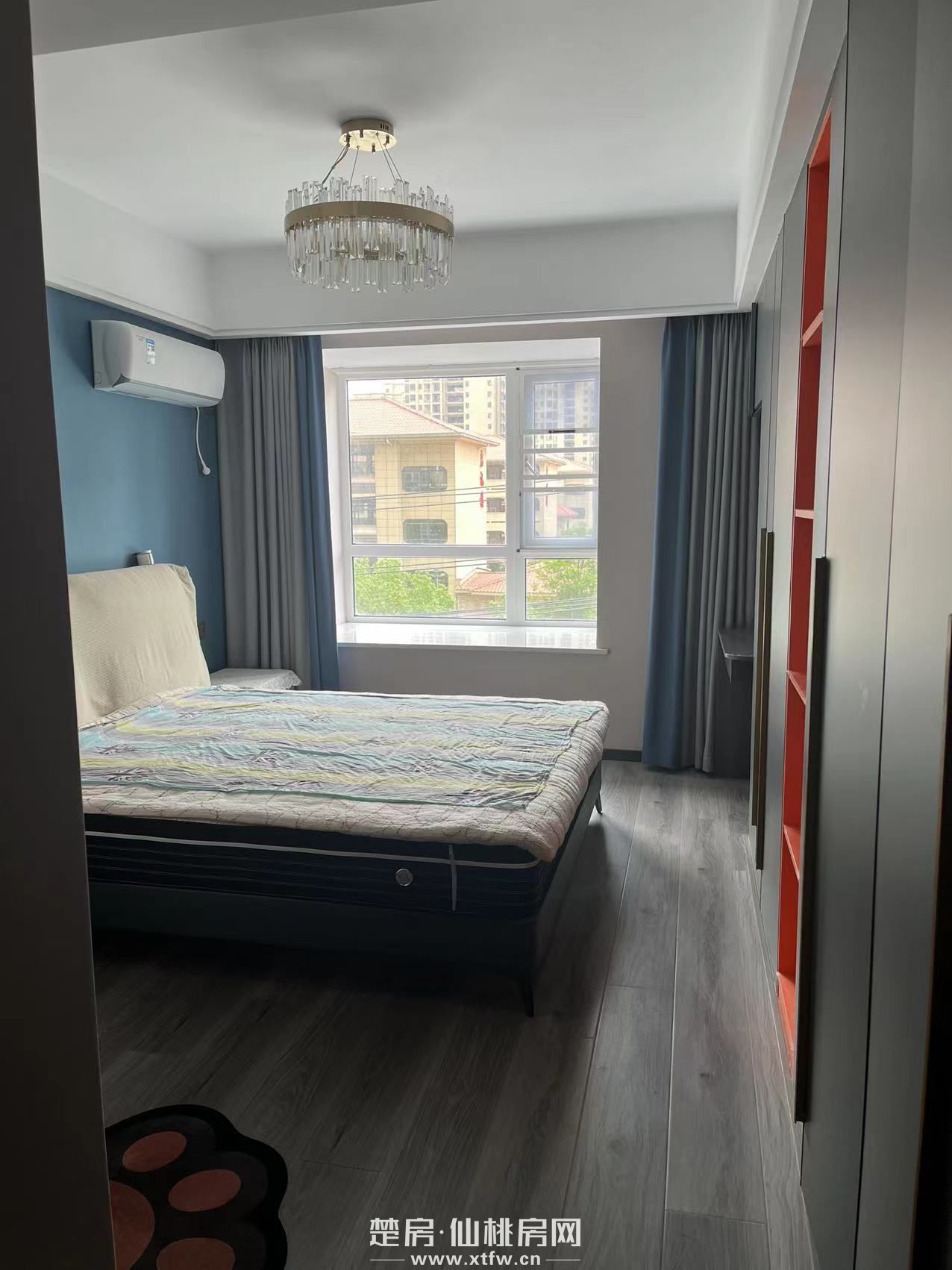 全新装修一天未住，新二中正对面，让您近距离陪读