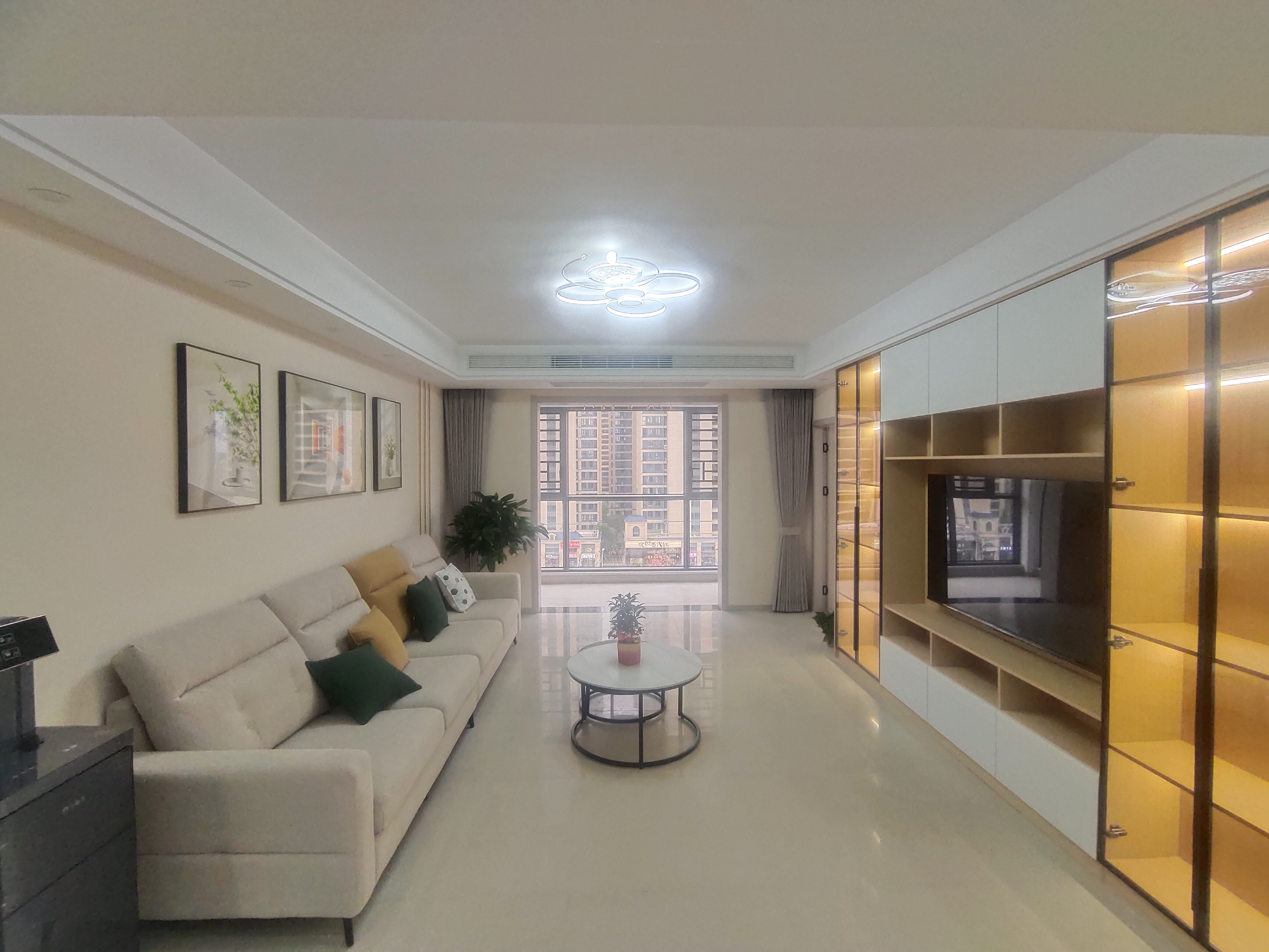 一品苑   全新装修  小高层  好楼层  采光好   城南沔阳小对面  包过户