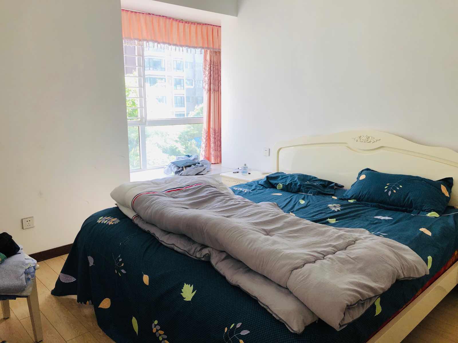 和合国际城精装三房，采光好， 看房