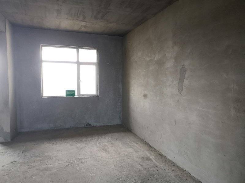 领秀城毛坯四房带车位大平层双阳台南北通透好户型看房