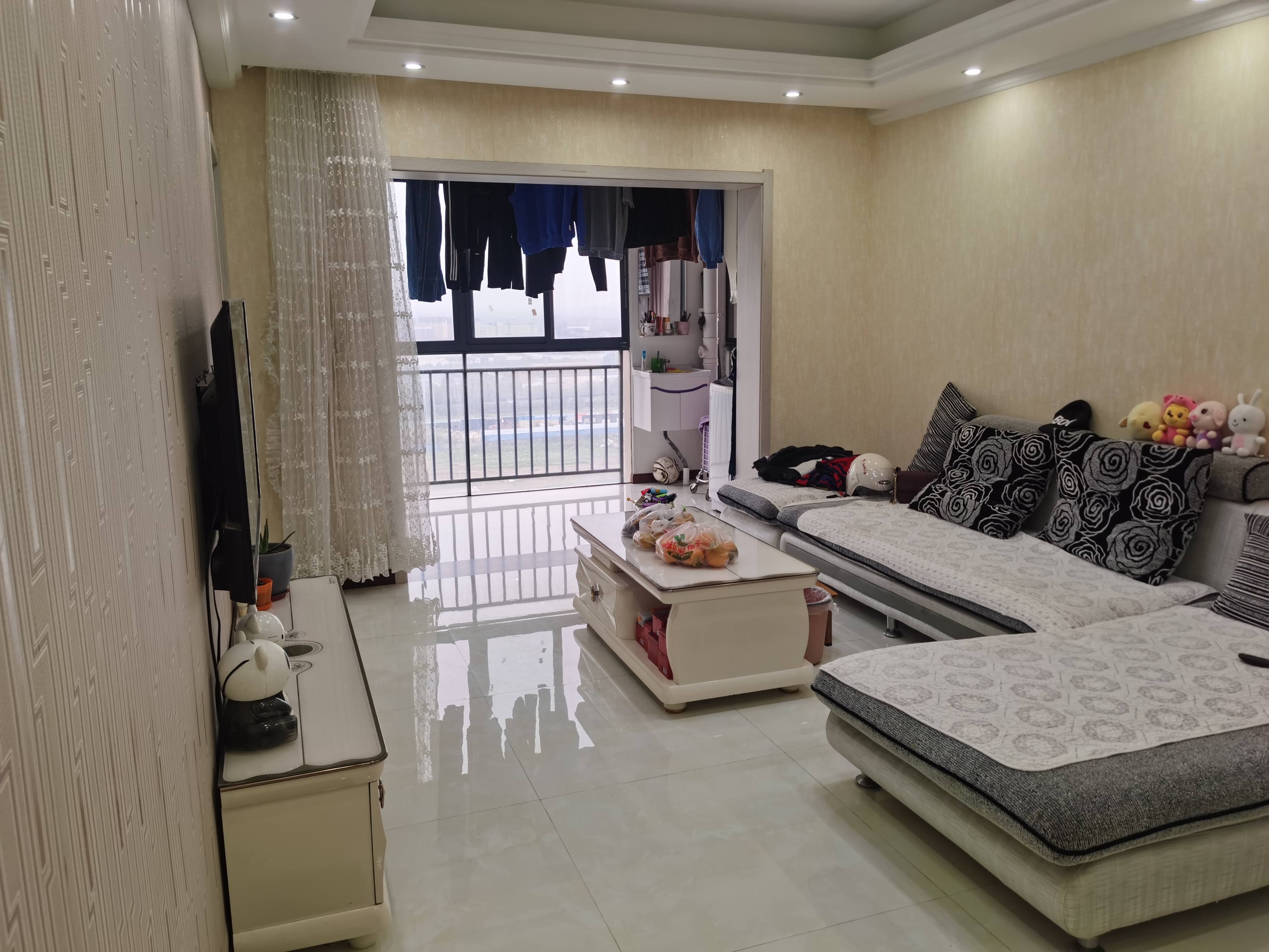 城西 满庭春 稀缺供暖三房 满五 诚意出售